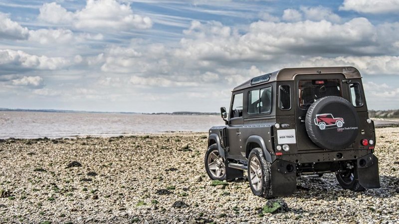 Land Rover Defender SW90 от A. Kahn Design