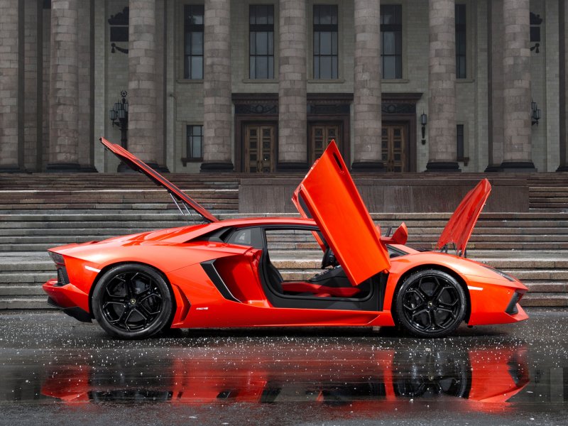 Тест-драйв Lamborghini Aventador LP 700-4 (2012)