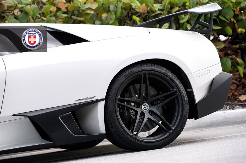 Lamborghini Murcielago LP670-4 SV на дисках HRE Wheels