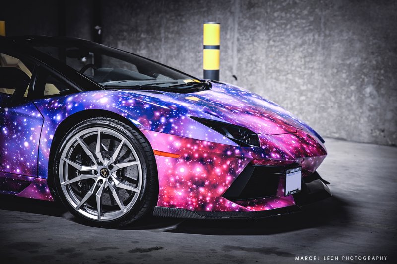 «Космический» Lamborghini Aventador Roadster от DXSC