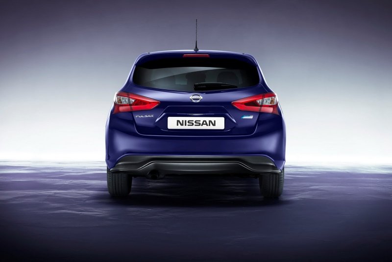 Nissan рассекретил новый европейский хэтчбек Pulsar 