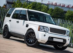 A. Kahn Design представил Kahn RS300 Land Rover Discovery