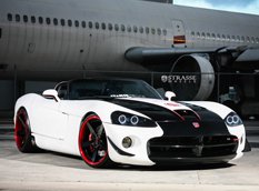 Dodge Viper SRT-10 Roadster на дисках Strasse Wheels