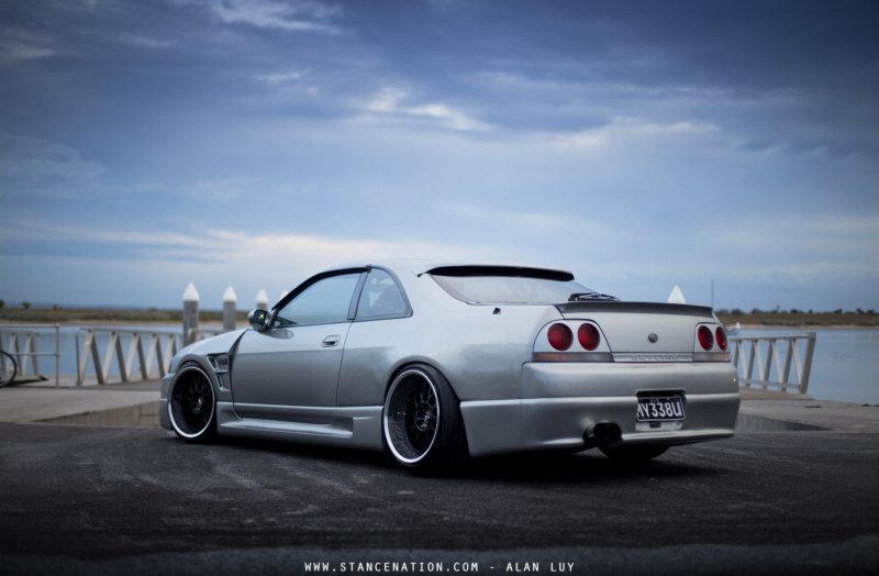 Nissan Skyline GTS-T R33 в эксклюзивном тюнинге из Австралии