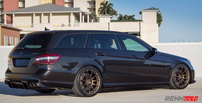 Mercedes-Benz E63 AMG Wagon от RENNtech