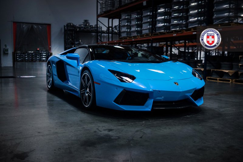 Lamborghini Aventador Roadster на дисках HRE Wheels