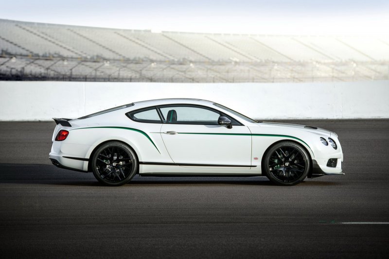 Bentley рассекретил трековый спорткар Continental GT3-R