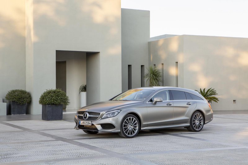 Mercedes-Benz обновил CLS и CLS Shooting Brake