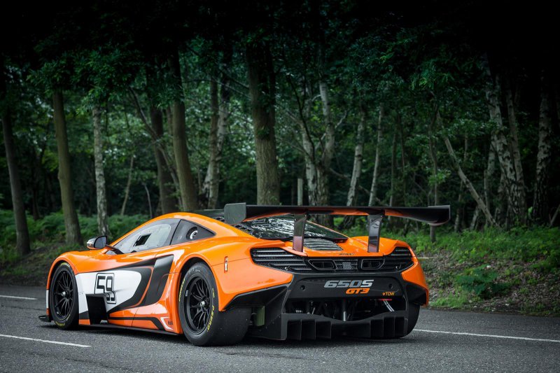 McLaren представил гоночный болид 650S GT3