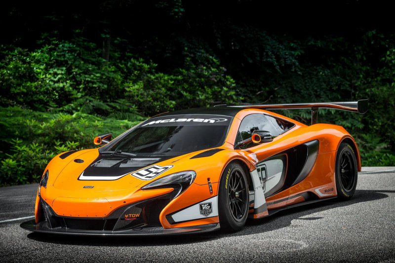 McLaren представил гоночный болид 650S GT3