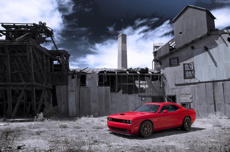 Dodge Challenger SRT Hellcat оказался мощнее SRT Viper