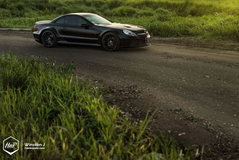 Mercedes-Benz SL в обвесе Prior Design на дисках Forgestar