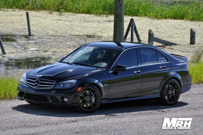 Mercedes-Benz C63 AMG в доработке Mode Carbon