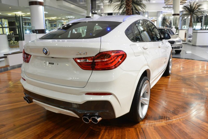 Кастомизированный BMW X4 M Sport из Абу-Даби