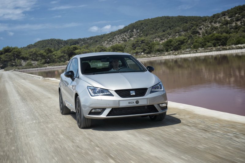 SEAT представил Ibiza 30th Anniversary Limited Edition