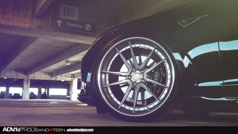 Tesla Model S на дисках ADV.1 Wheels от Wheels Boutique