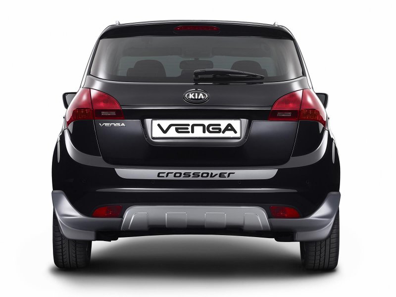 Kia выпустила псевдо-вседорожник Venga Crossover