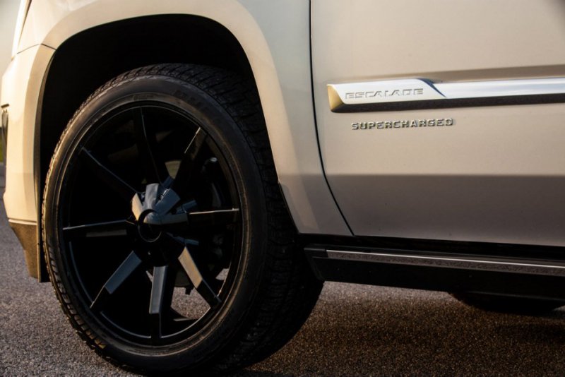 Cadillac Escalade HPE550 Supercharged от Hennessey Performance 