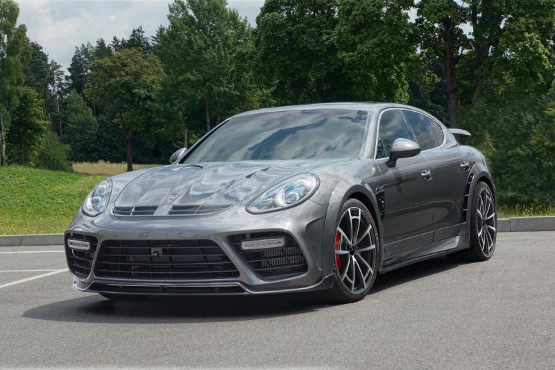 Mansory доработал рестайлинговый Porsche Panamera