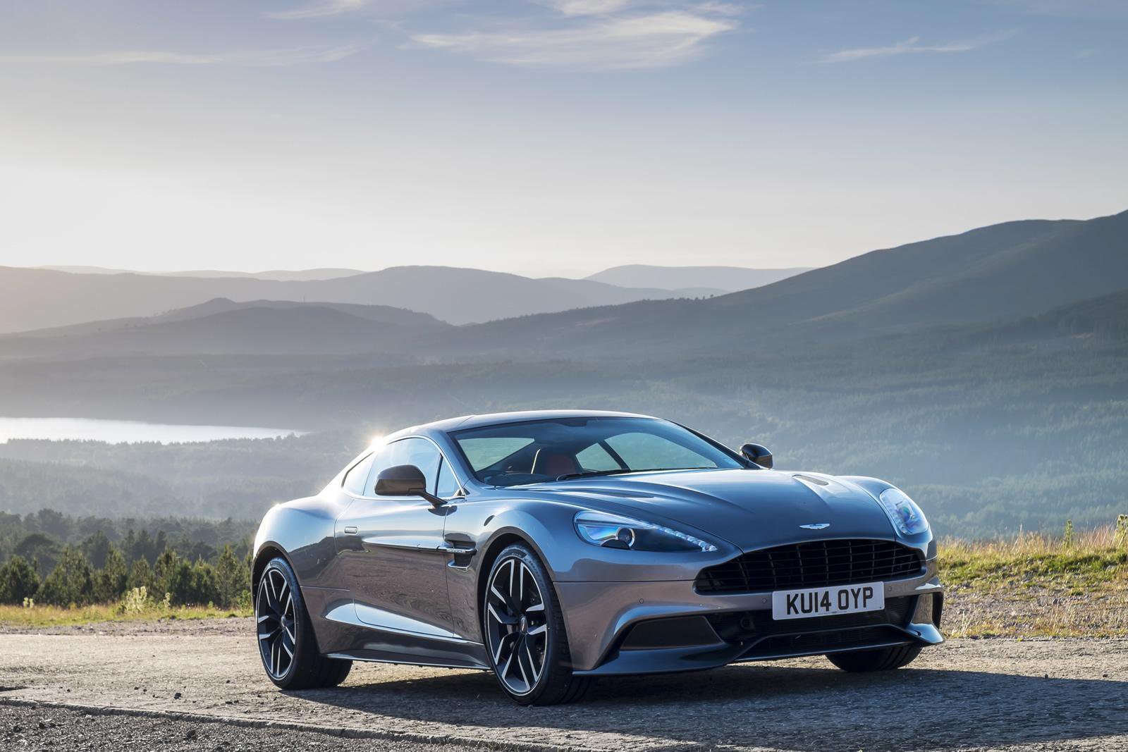 Aston Martin обновил спорткары Vanquish и Rapide S » Автомобили и тюнинг