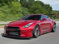 Nissan GT-R в обвесе Rocket Bunny на дисках Vossen Wheels