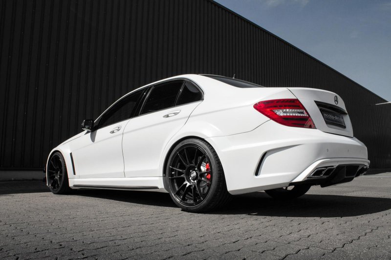 830-сильный Mercedes-Benz C63 AMG mc8xx от Mcchip-DKR