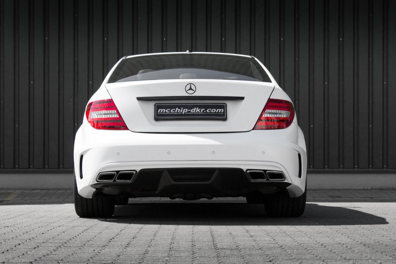 830-сильный Mercedes-Benz C63 AMG mc8xx от Mcchip-DKR