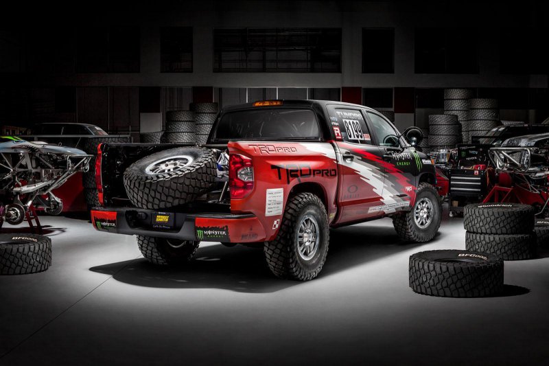 Toyota Tundra TRD Pro выступит в гонке Baja 1000