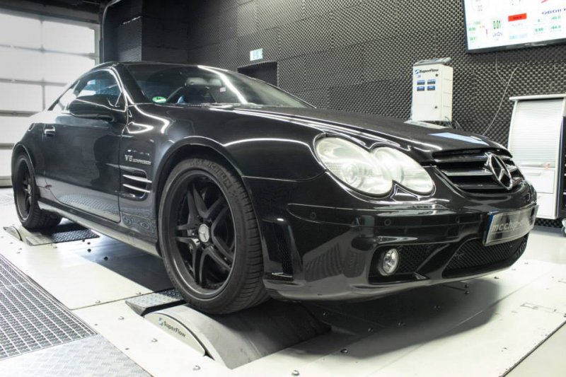 Mcchip-DKR «перезарядил» Mercedes SL55 AMG