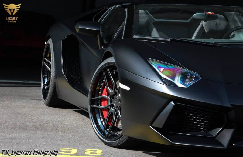 Lamborghini Aventador Roadster LP770 от Luxury Custom