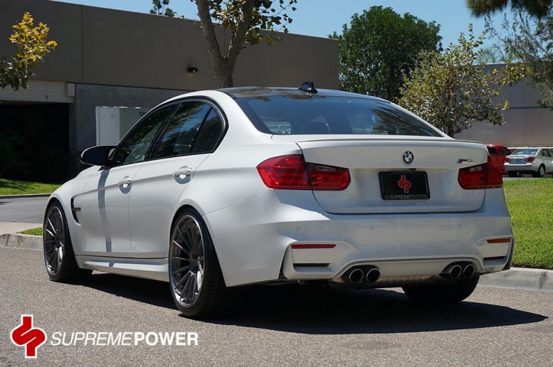 BMW M3 (F80) в легком тюнинге Supreme Power