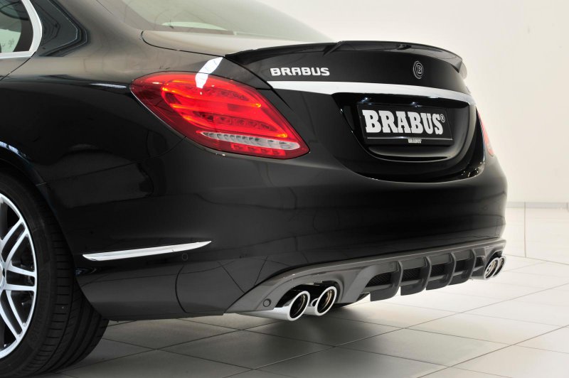 Ателье Brabus доработало Mercedes-Benz C-Class W205