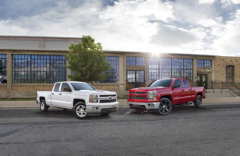 Chevrolet представил спецверсию Silverado Rally Edition