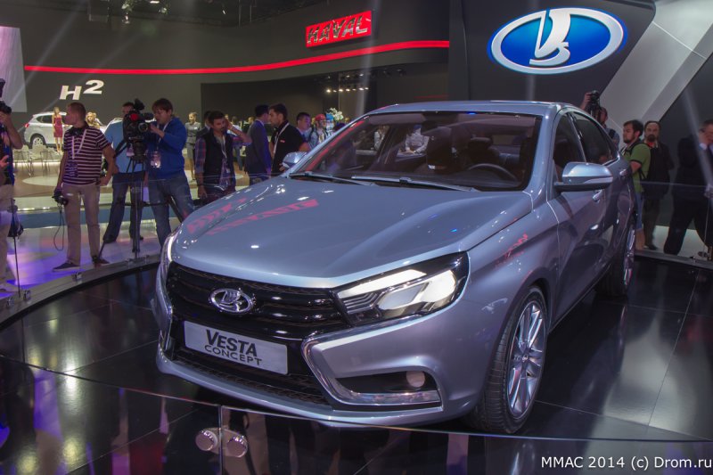 Москва 2014: «АвтоВАЗ» показал концептуальный седан Lada Vesta