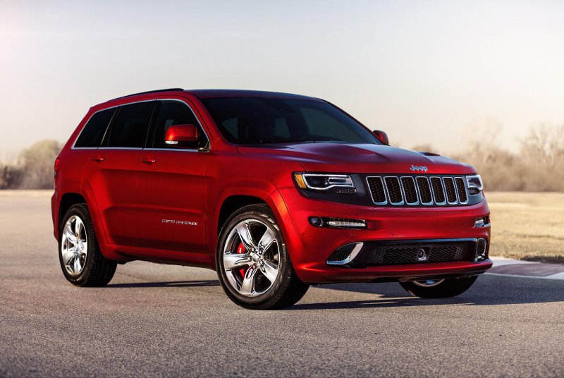 Jeep Grand Cherokee SRT 2015 стал немного мощнее