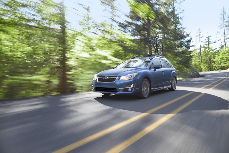 Subaru обновила модель Impreza на 2015-й год
