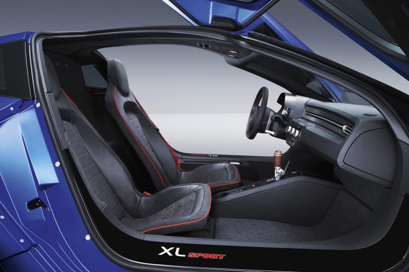 Париж 2014: Volkswagen показал 2-цилиндровый спорткар XL Sport
