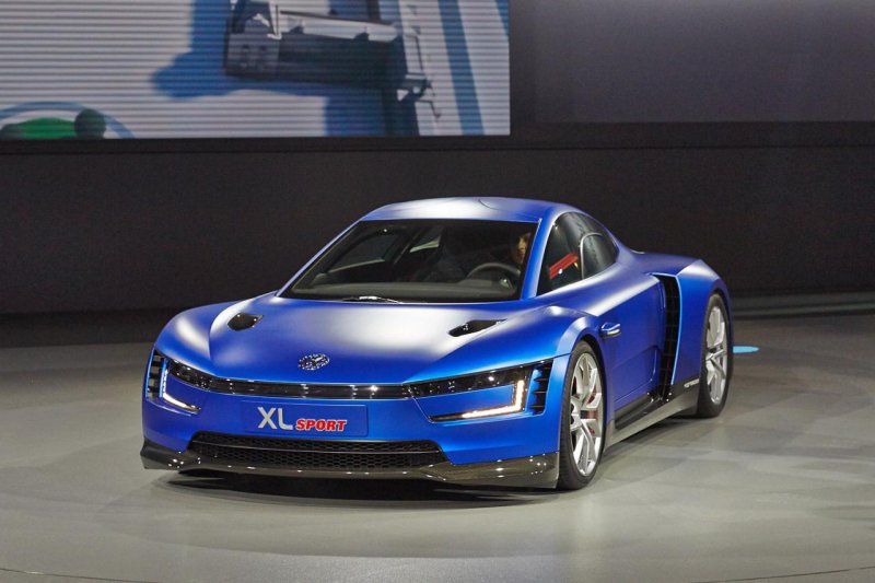 Париж 2014: Volkswagen показал 2-цилиндровый спорткар XL Sport