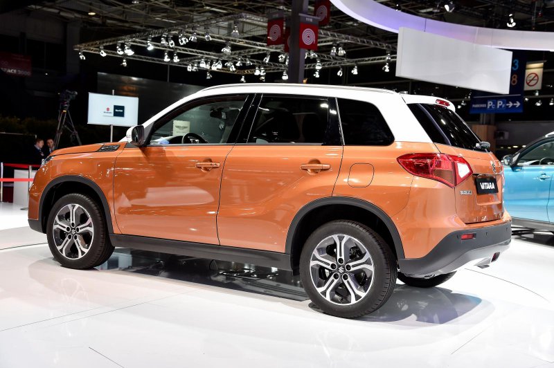 Париж 2014: Suzuki представили субкомпактный внедорожник Vitara