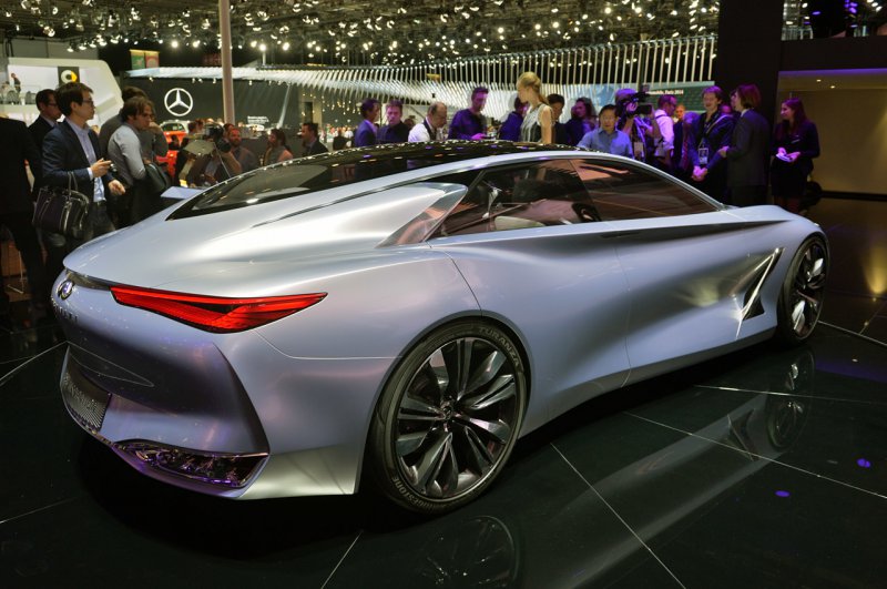 Париж 2014: Infiniti представила большой фастбек Q80 Inspiration