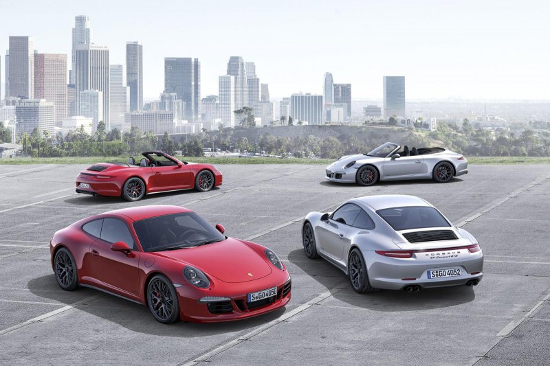 Porsche рассекретил спорткар 911 Carrera GTS нового поколения