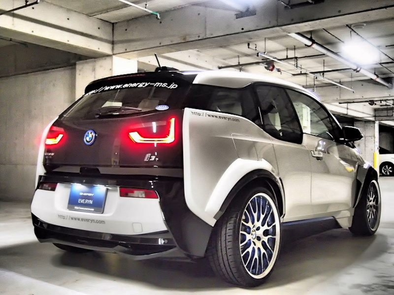 Японский тюнер Garage Eve.ryn опубликовал фото BMW i3 Evo