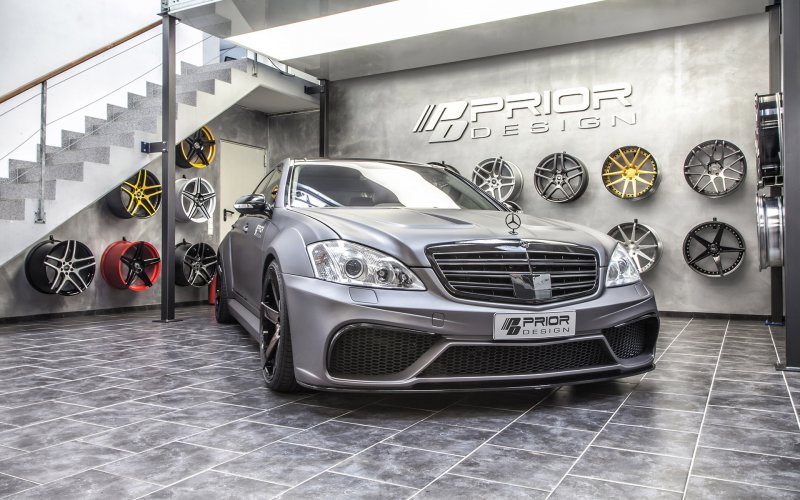 Mercedes-Benz S-Slass (W221) Black Edition V3 от Prior-Design