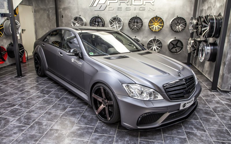 Mercedes-Benz S-Slass (W221) Black Edition V3 от Prior-Design