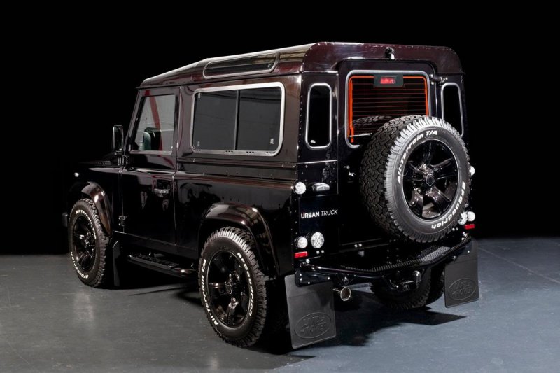 Urban Truck представил Land Rover Defender Ultimate Edition