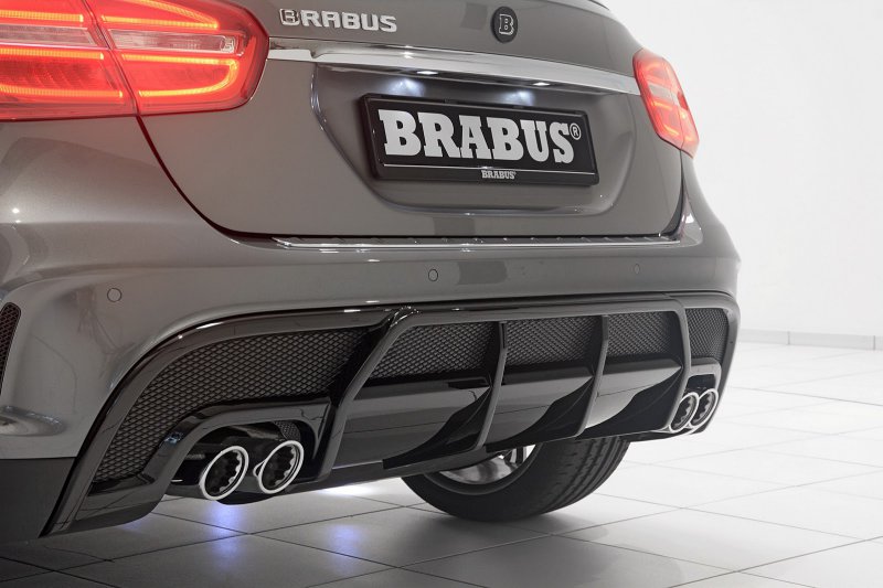 Brabus поработал над «заряженным» кросcовером Mercedes GLA45 AMG