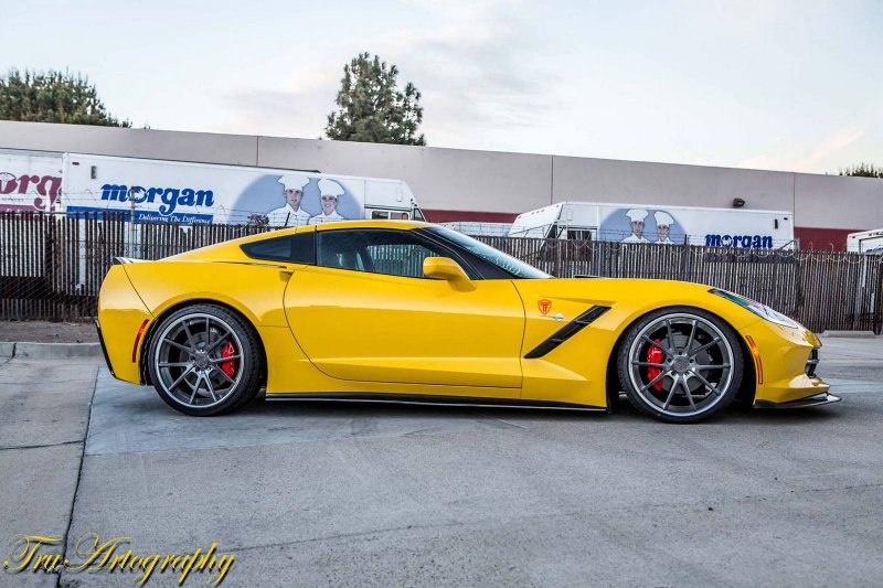 TruFiber поработал над Chevrolet C7 Corvette Stingray