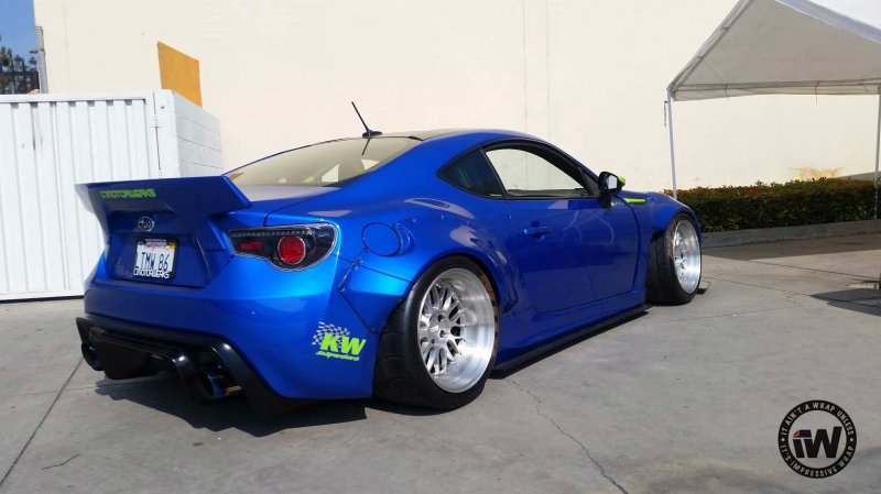 Impressive Wrap освежил экстерьер Subaru BRZ RocketBunny