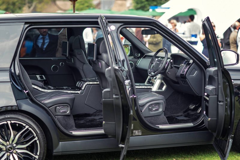 Overfinch представил Range Rover LWB за 320 000$