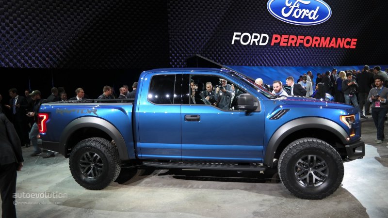 Детройт 2015: Ford показал новый F-150 Raptor с мотором V6